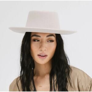 NWT GIGI PIP Ginger Gambler Hat Ivory